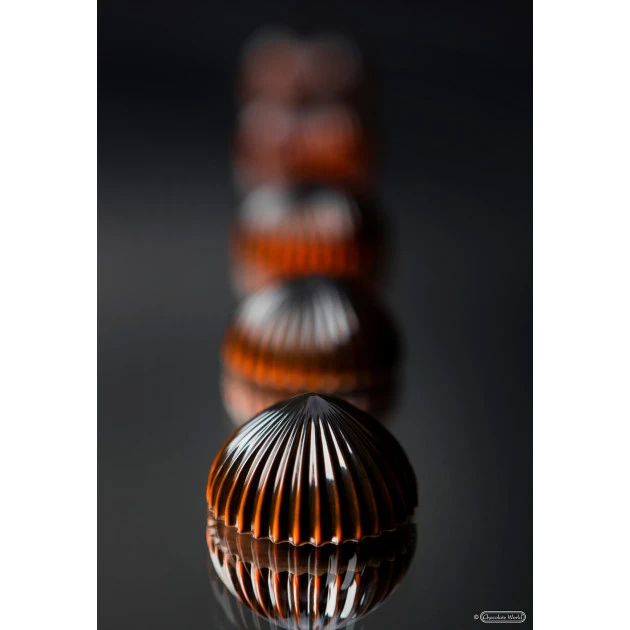 Moule Chocolat Demi Sphère Plissée 30,5 Mm (x21) Chocolate World – Image 2
